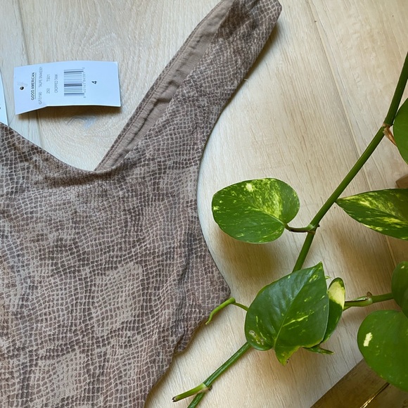 Good American snake skin cropped tank top 4 - Picture 10 of 12